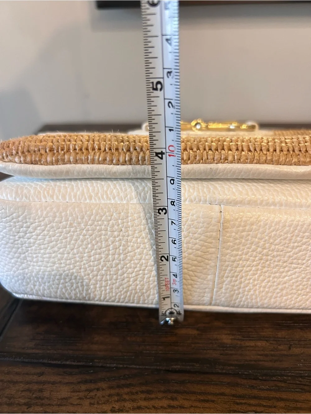Pelle dubai unique